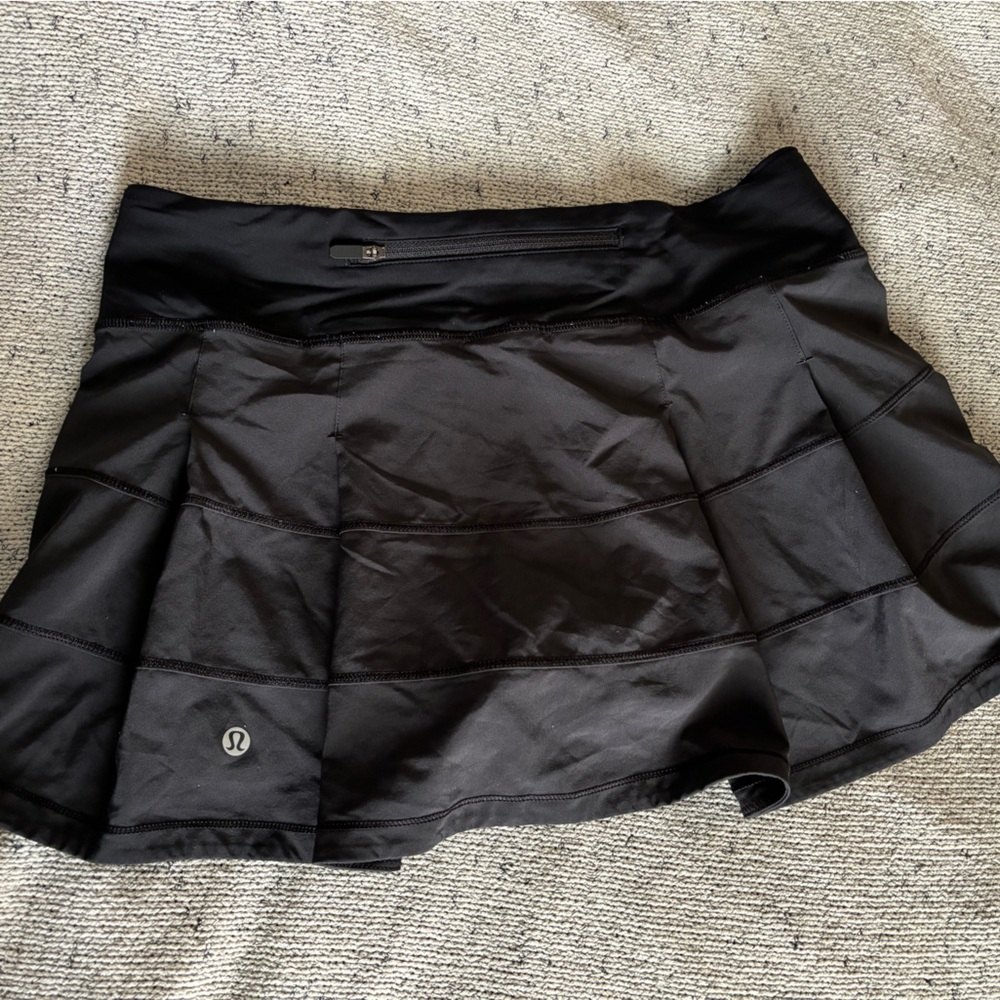 Lululemon Pace Rival Mid-Rise skirt